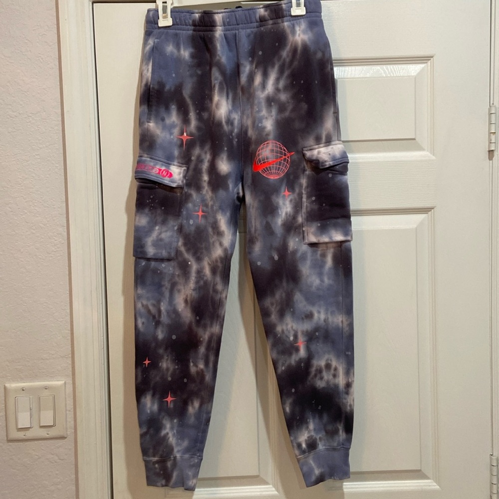 Nike Galaxy Joggers Boys Size Large (12/14)